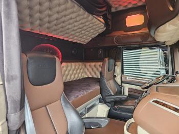 XF 530 SUPERSPACECAB / RETARDER / HYDRAULIC / FULL AIR